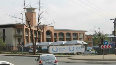 Parents are concerned that the new venue for Spark Schools Midrand is not registered with the Department of Basic Education. Photos: Comfort Makhanya