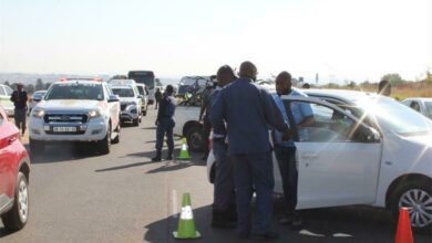 Traffic came to a standstill on the R55 during police’s Operation Shanela. Photo: Sphiwe Masilela