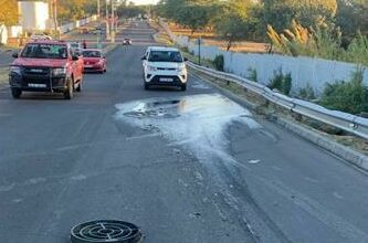 Joburg Water sewerage manhole allegedly explodes in Halfway House.