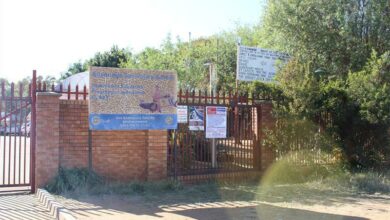 Allanridge Secondary School parents seek transparency following SGB member's arrest for allegedly stealing learners' food. Photo: Comfort Makhanya