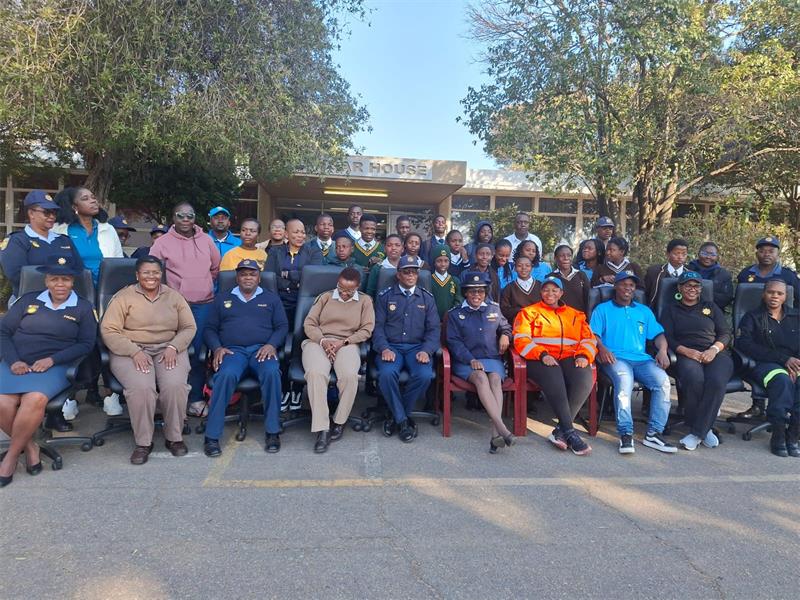 Learners from Rabie Ridge, Ivory Park, and Tembisa high schools attended an initiative to explore career opportunities policing and public service.