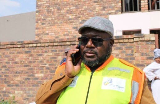 City Power spokesperson Isaac Mangena warned Mayibuye residents that any act of threats and intimidation to their technicians will result in power cuts again.