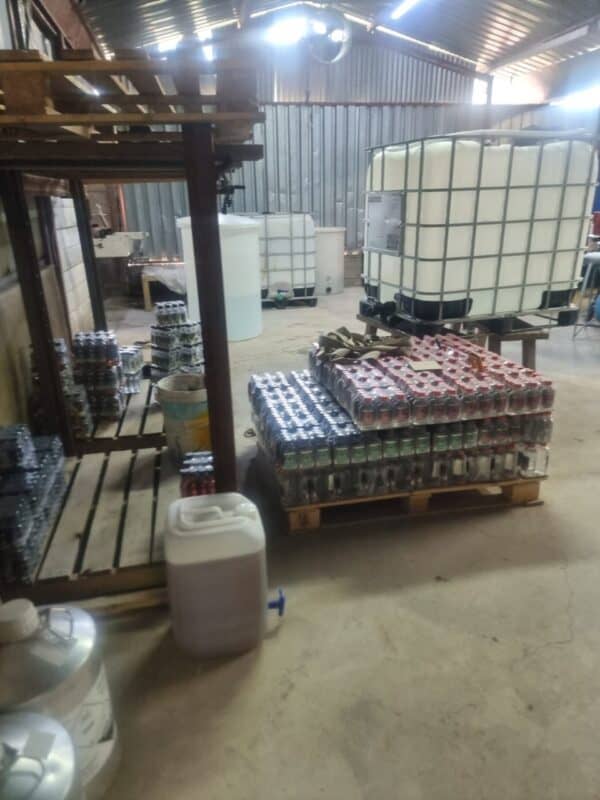 A 36-year-old man who was found at the scene was arrested. The investigation led to the arrest of the second suspect, aged 70.