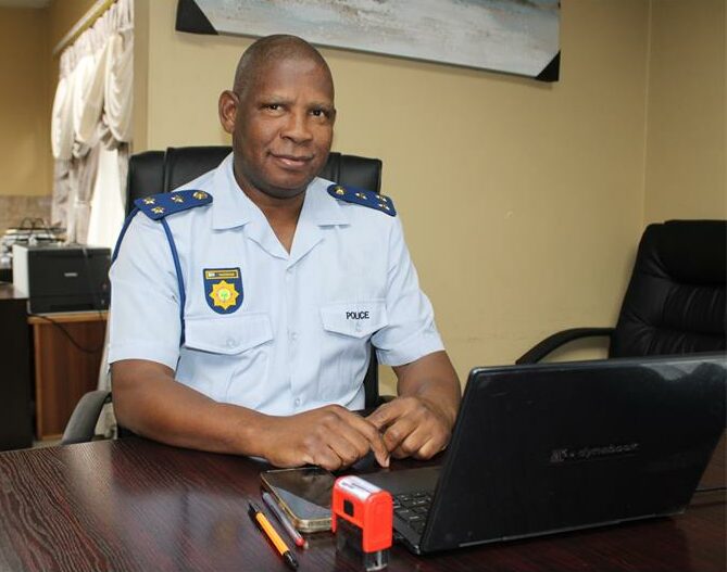 Midrand Police Station Commander Brigadier Molefi David Tsotsotso said police are hot on the heels of the suspects who fled the scene in a blue Toyota Corolla.