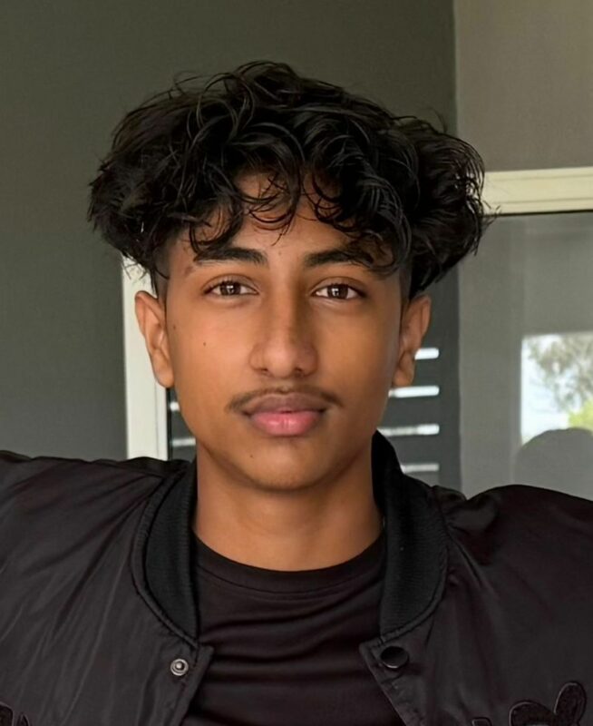 Declan Mannar believes he can make his mark in teaching as he makes a return to his former school as a student teacher.