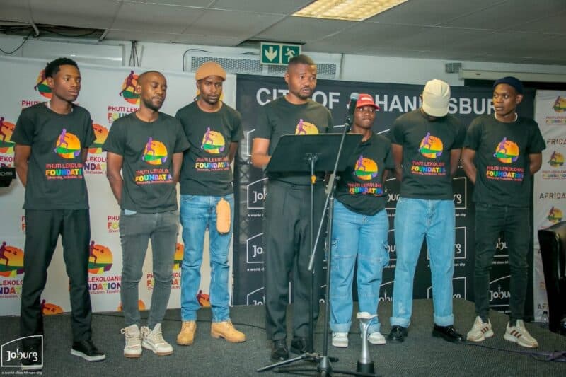 The African Pride Games return this October with defending champions 012 Ayifuniwena FC ready to prove why they’re called Tse Popota tsa Pitori. With underdogs lining up for their shot at glory, every match promises drama, skill, and passion on the pitch.