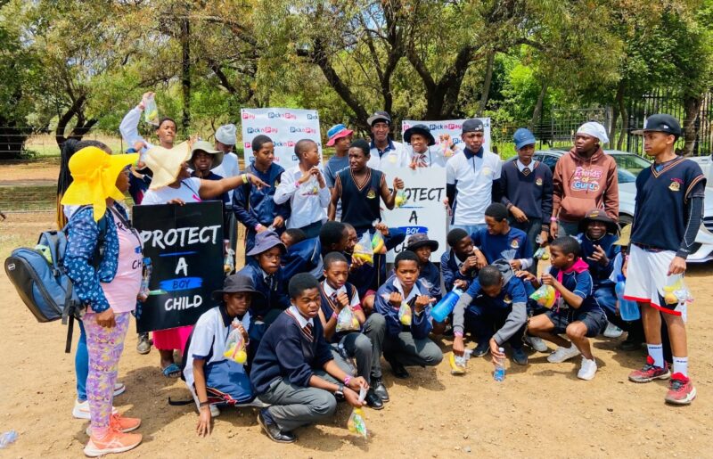 28 learners from Noordwyk Secondary School and eight supporters go hiking at Hennops Hiking and Trail on October 17. Photo: Supplied