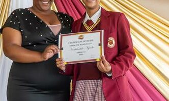 Teacher Nompumelelo Ngobese with learner Nonhlanhla Ngcobo, honoured for outstanding achievement at the school’s learner awards ceremony on March 6, 2025. Photography: TalkRepublicMedia