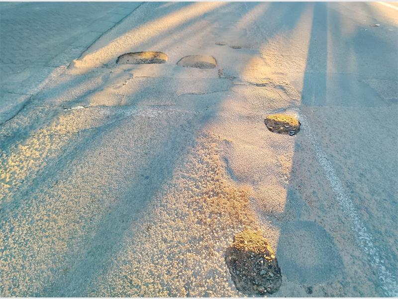 As road conditions worsen, Midrand Ward 132 residents demand accountability and immediate action from the Johannesburg Roads Agency.