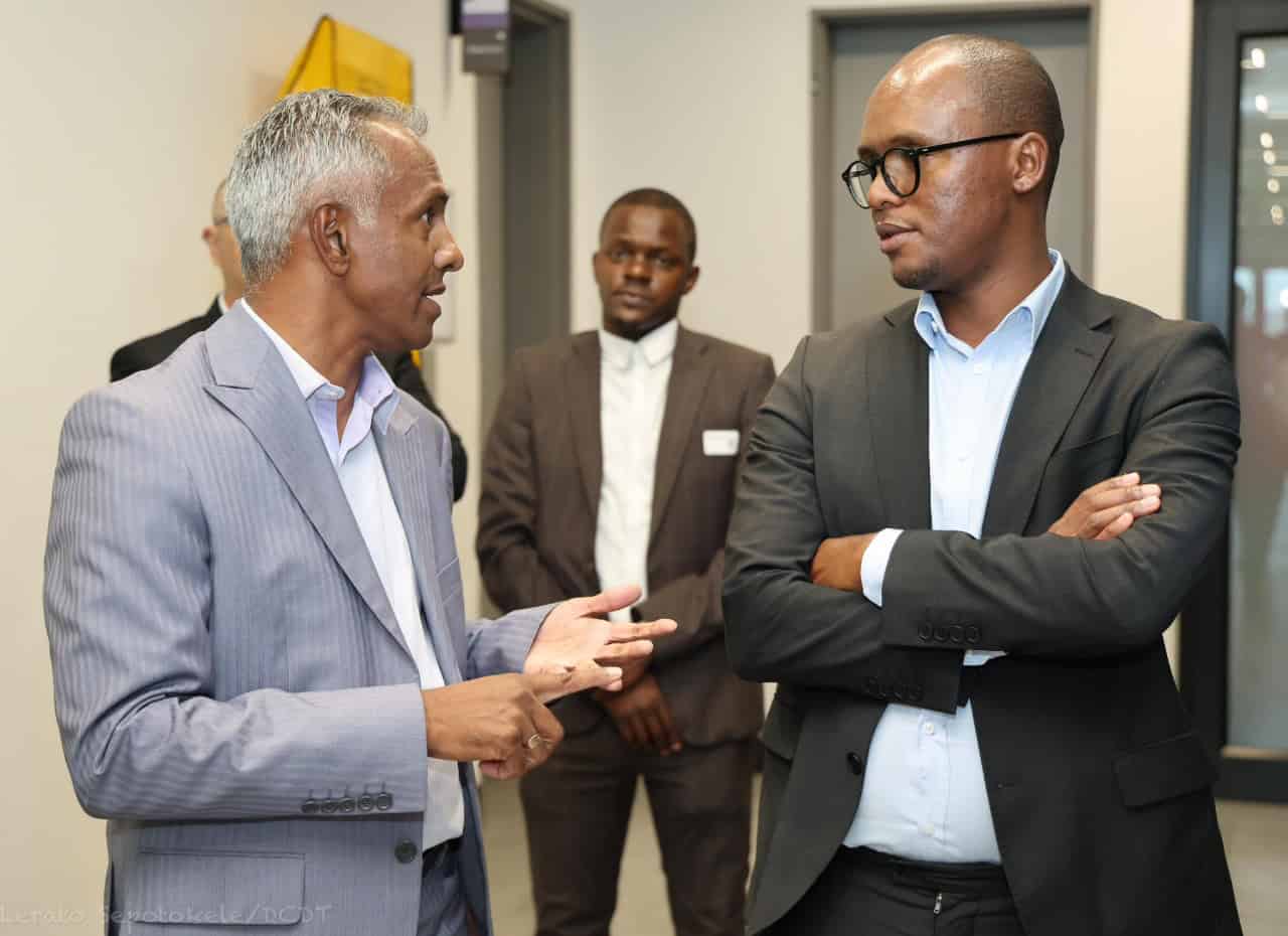 Minister explores digital infrastructure expansion at Midrand’s Africa data centre