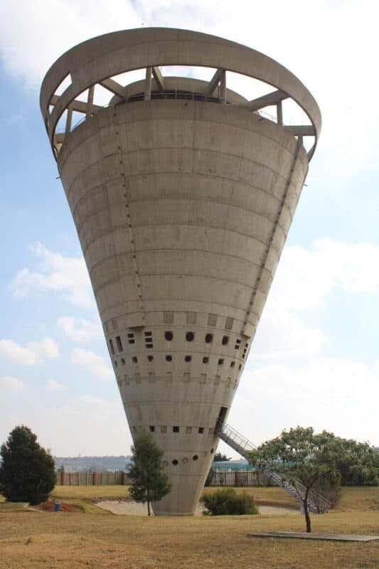 Despite bulk water being restored citywide, Midrand remains at the centre of the water crisis as critically low reservoirs and empty towers continue to disrupt supply.