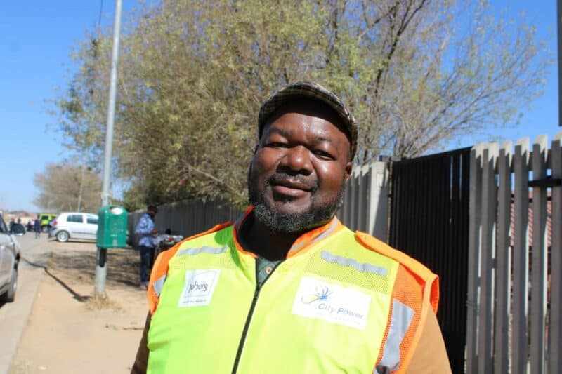 Despite progress in some areas, several Midrand neighbourhoods remain without power as City Power addresses multiple outages on Christmas Day.