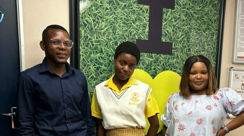 Top-performing learner from JB Matabane Secondary School Tiyiselani Prudence Zwane has been named Boulders Shopping Centre’s top matric student after achieving seven distinctions, earning a R10 000 cash reward and a place at Wits University.