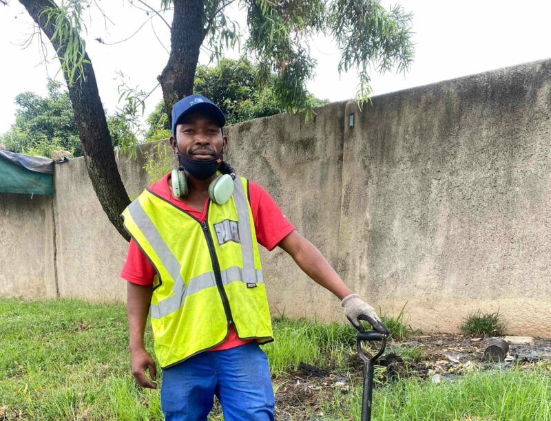 Workers at Midrand Industrial Park are now being forced to patch potholes themselves after repeated promises from the Johannesburg Road Agency went unfulfilled.