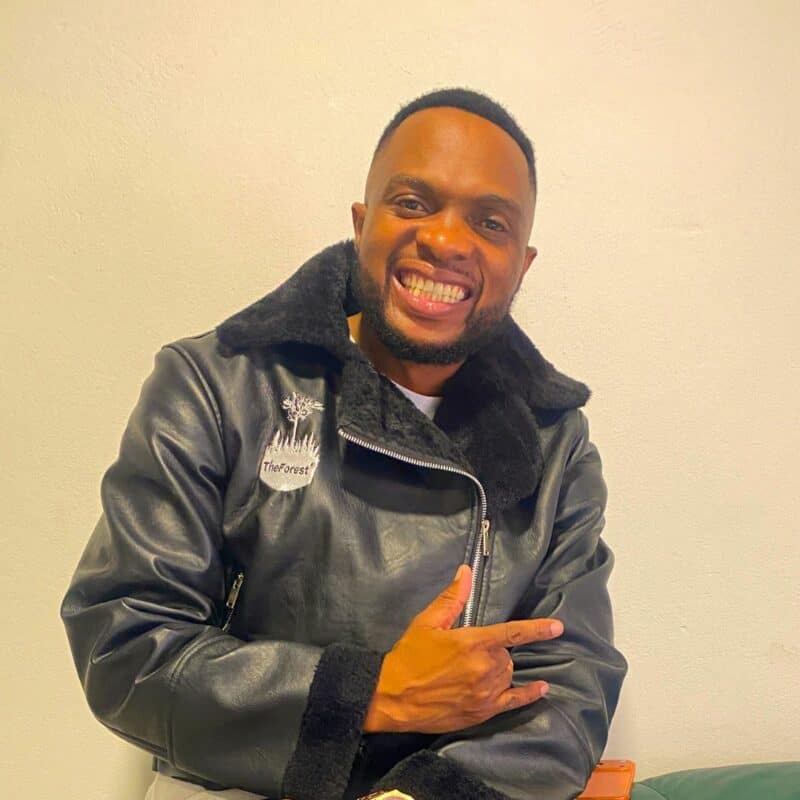 Midrand’s multitalented creative JBee Forest’s new single Amagama Amathathu, marks a soulful return and offers a glimpse into his upcoming EP, Bonga Impilo.