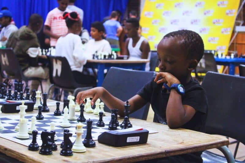 Midrand Chess Club continues to produce young stars, with rising talent Khotso Ntseare delivering a flawless performance at the Mzansi Chess Academy Summer Heat Tournament.