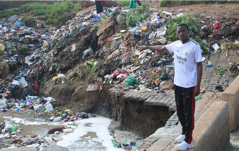 Raw sewage floods Pholane Park as health fears rise