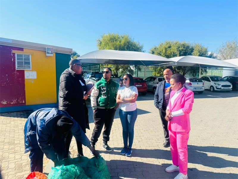 Noordwyk Primary School leaders and Joyful Giving representatives engage in discussions on May 25, 2026. Photo: Supplied