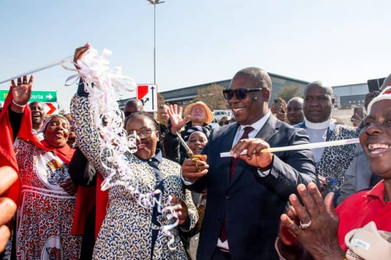 Relief hits motorists as Gauteng Premier Panyaza Lesufi, together with Gauteng MEC for Roads and Transport Kedibone Diale-Tlabela, officially launched the long-awaited K101 Road.