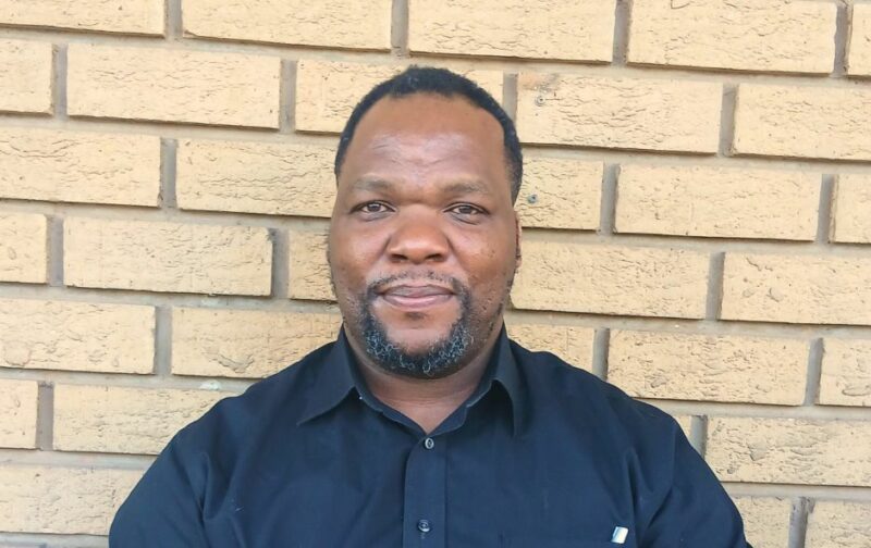 Glen Austin’s motivational author, Desmond Khumbuza, has released his fourth book, The Resurrection Power, a faith-based guide aimed at encouraging readers to persevere through life's challenges while inspiring a culture of reading and personal growth.