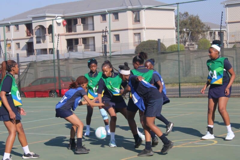 Learners competed in soccer and netball for campus bragging rights as Nova Pioneer Midrand hosted Nova Pioneer Ruimsig and Nova Pioneer Ormonde for the Inter Nova Sports Festival.