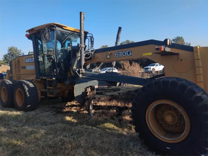 Johannesburg Flying Squad members recover a stolen bell excavator in Midrand on August 3. Photo: Arrive Alive