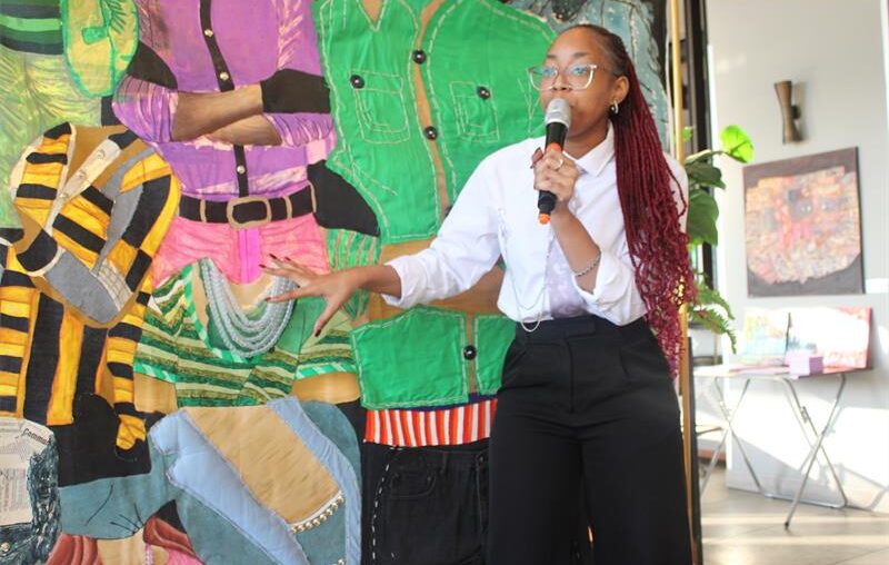 Dimpho Makaba entertains the audience as she MCs at the silent auction. Photo: Zanele Mfaba