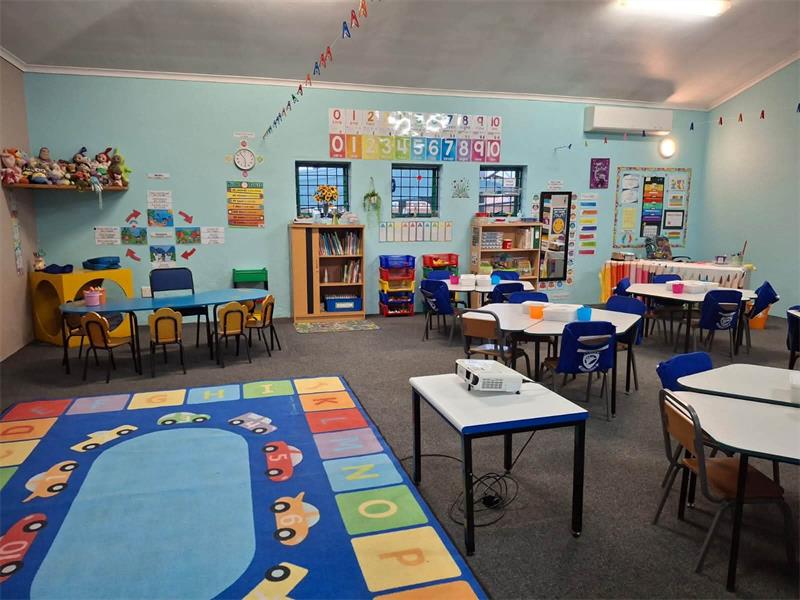 Grade 1 hub.