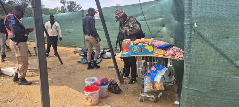JMPD impounds street traders’ goods and demolishes illegal permanent structures on city-owned property in Midrand CBD on September 9, 2026. Photo: CrumRegionA X