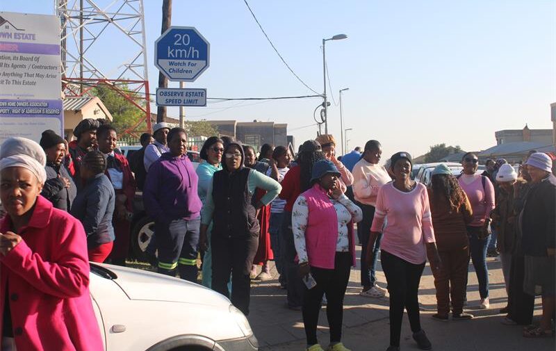Friendship Town Estate staged a protest on September 3 demanding urgent action over service delivery problems. Photo: Comfort Makhanya