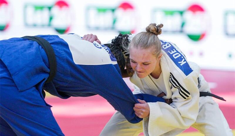 Reddam House Helderfontein learner Kendra de Beer competes in previous judo encounter. Photo: Supplied