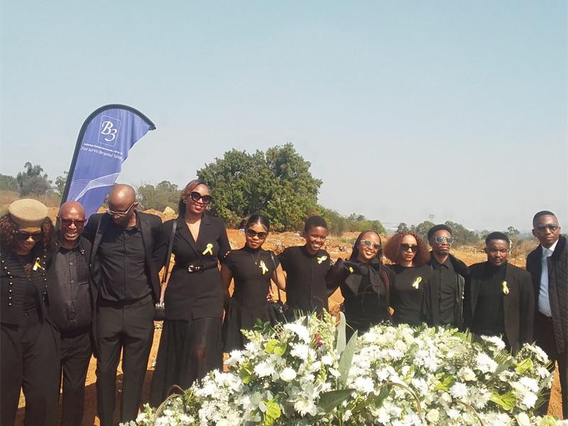 Family, friends and mourners gather at Waterfall Cemetery for the final farewell to legendary equestrian Enos Mafokate. Photo: Supplied