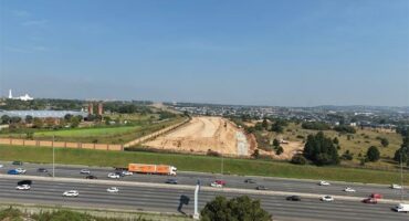 Construction of the new K60 Bridge, a project by the Gauteng Department of roads and transport, progresses. Photo: GDRT