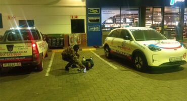 A suspect was apprehended by Ria Sebetsa Security for alleged shoplifting at a local filling station on September 16. Photo: Supplied