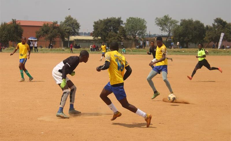 : A Molototsi FC player keeps possession while driving towards the Harry Gwala goal on September 25. Photo: Comfort Makhanya