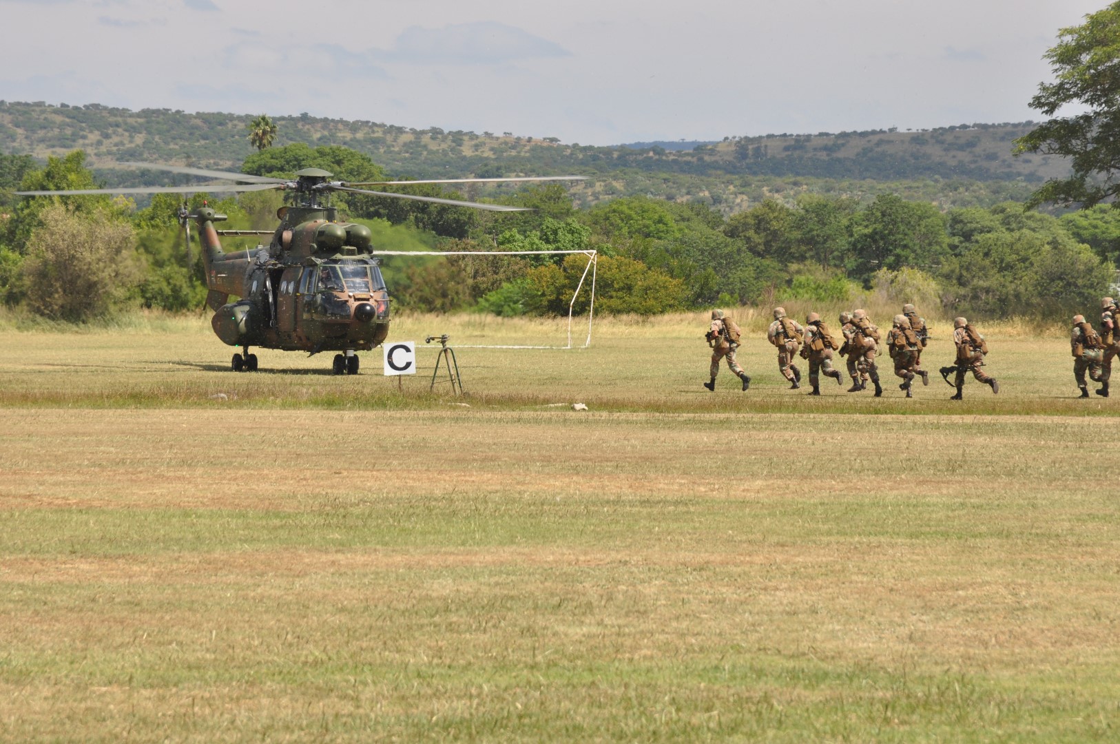 メ*郎様 MILITARY S.RIDERS【5】 Soldiers prepare for combat at 5SAI | Northern Natal News