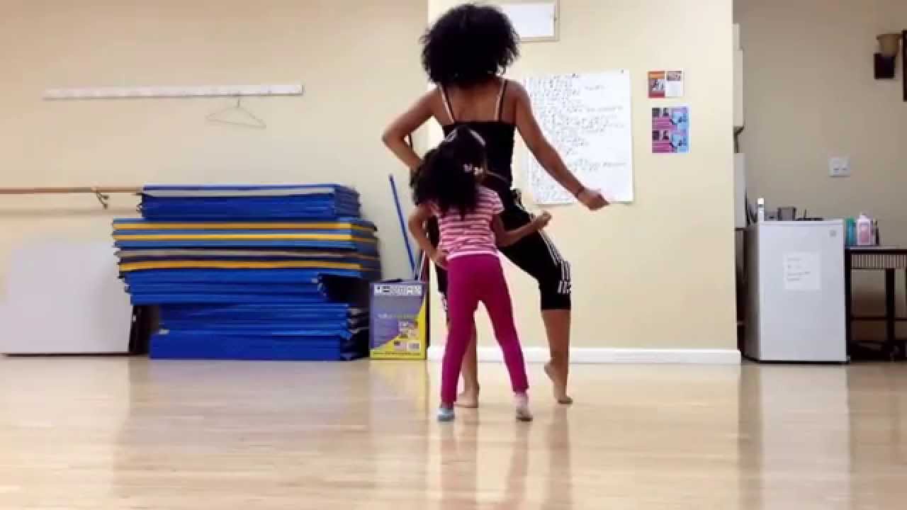 Mom and daughter dancing. Cuteness overload