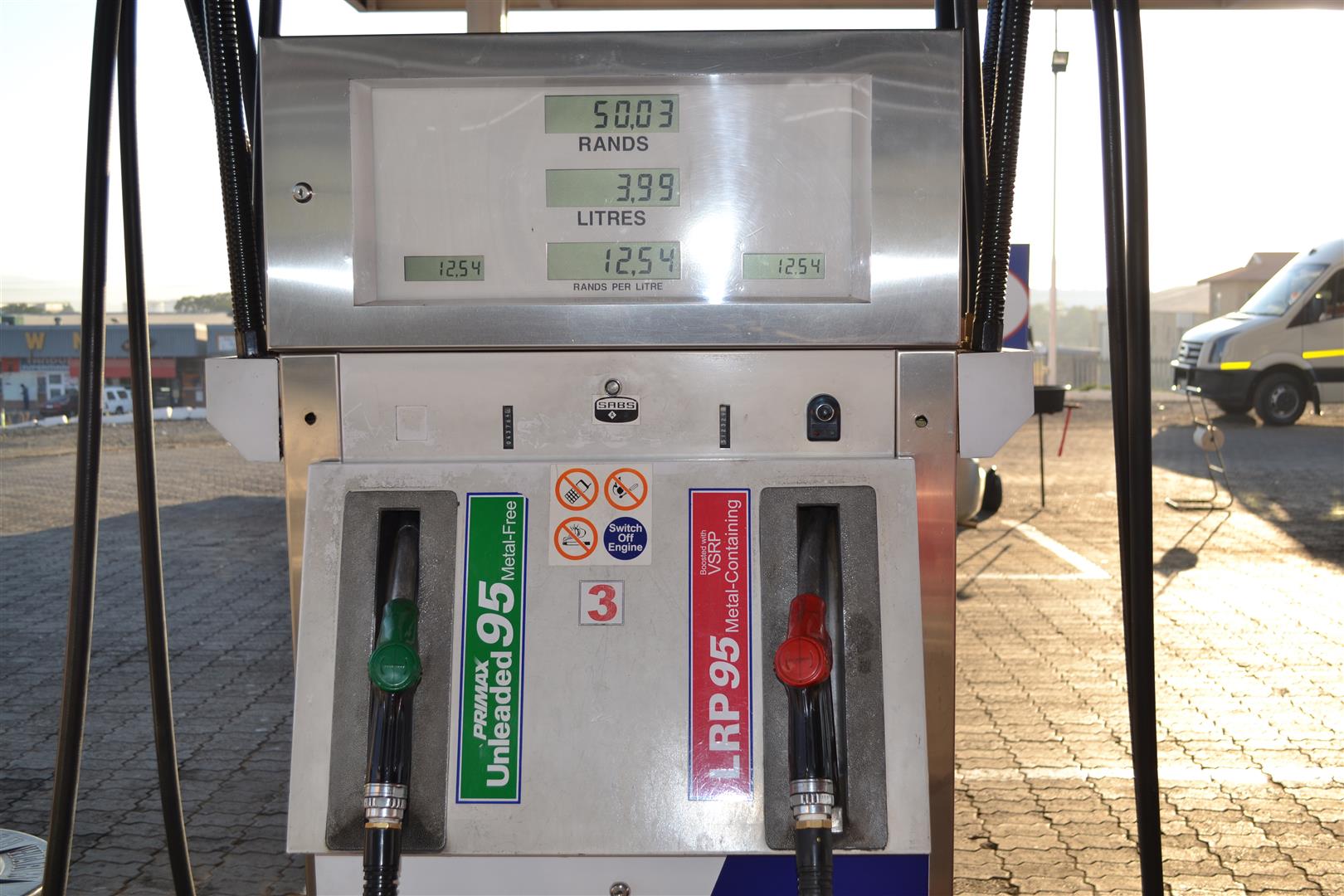 Great news for Ladysmith motorists as fuel price will drop this