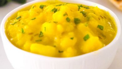 Try Pam Govender's quick and easy yellow potato curry