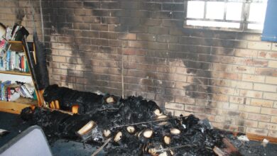 ezakheni library on fire