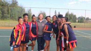 Volkies skitter op die netbalbaan