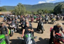 A photo of a whole group of bikers at the Balele Rally in Utrecht.
