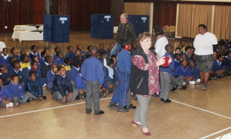 Glencoe Primary holds mock election complete with their own parties ...