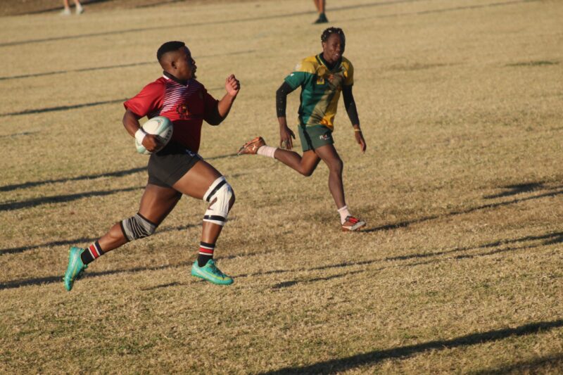 A photo of Boschpick Highlanders player running. 