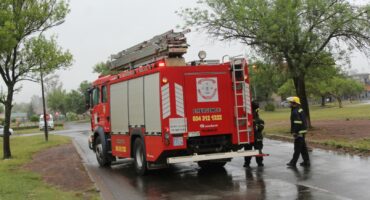 vehicle-fire-kirkland-centre-streets