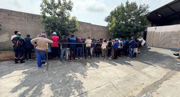 illegal-immigrants-detained-hilldrop-labour-blitz