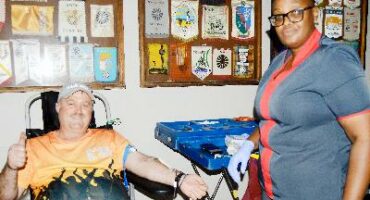 Image of a blood donor clinic in Dundee hosted by Round Table.