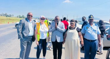 A group photo of AbaQulusi and Zululand municipal officials during the festive season roadblock in Vryheid.