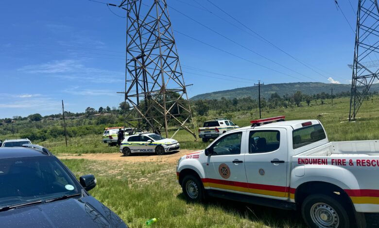 Emergency vehicles next to the banks of the Steenkoolspruit.