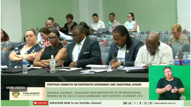 Mayor Cllr Xolani Dube, Municipal Manager Zamani Mcineka, Speaker of Council Thengi Zulu, Chief Financial Officer Mrs Khubeka, and Acting Director in the Office of the Municipal Manager and Risk Officer Mrs Kim appearing before the Portfolio Committee on Co-operative Governance and Traditional Affairs.